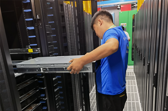 【云爍IT服務(wù)】某金融企業(yè)上海機(jī)房搬遷服務(wù)項目